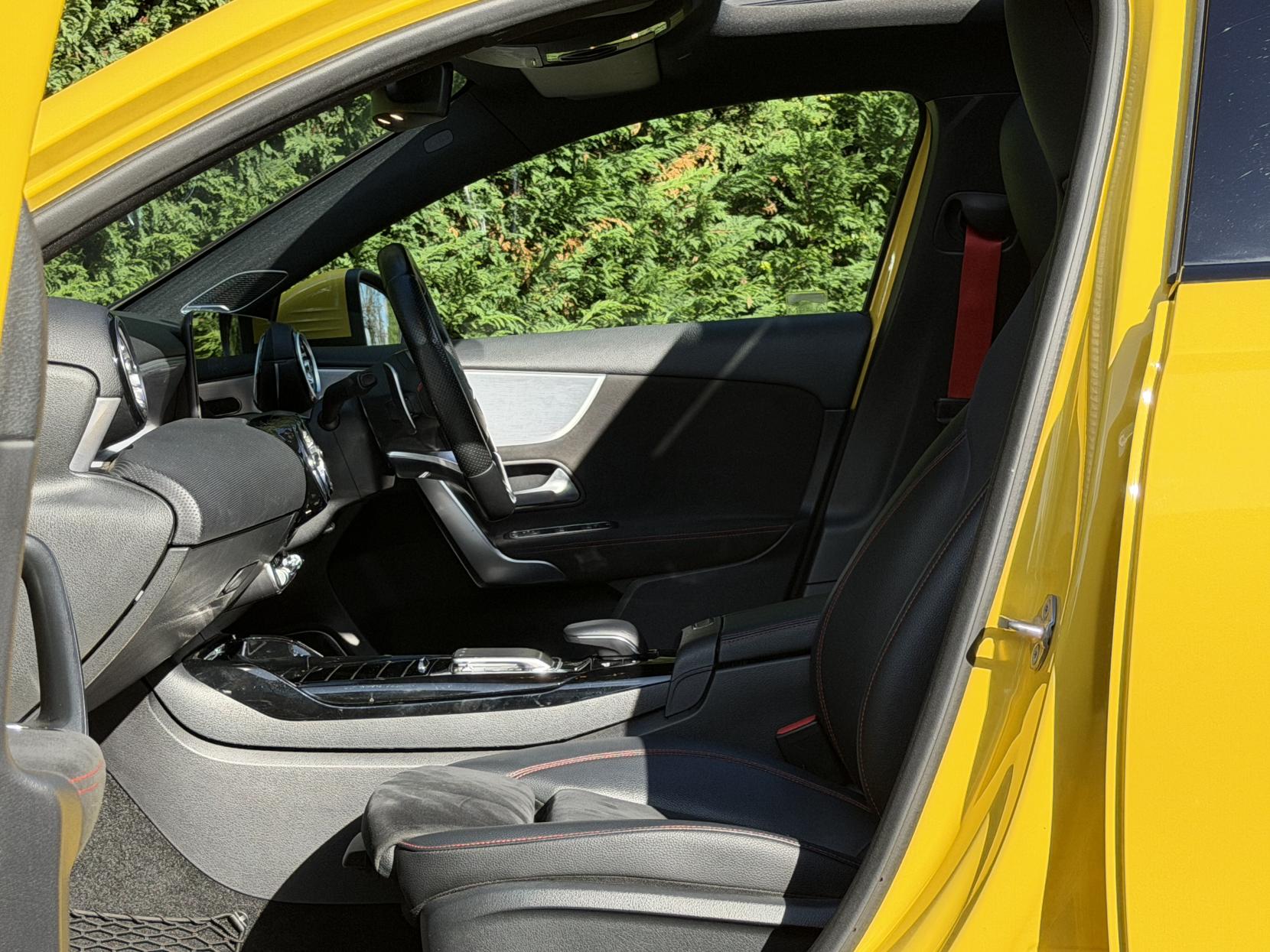 Mercedes-Benz A Class 2.0 A35 AMG (Premium Plus) Hatchback 5dr Petrol SpdS DCT 4MATIC Euro 6 (s/s) (306 ps)