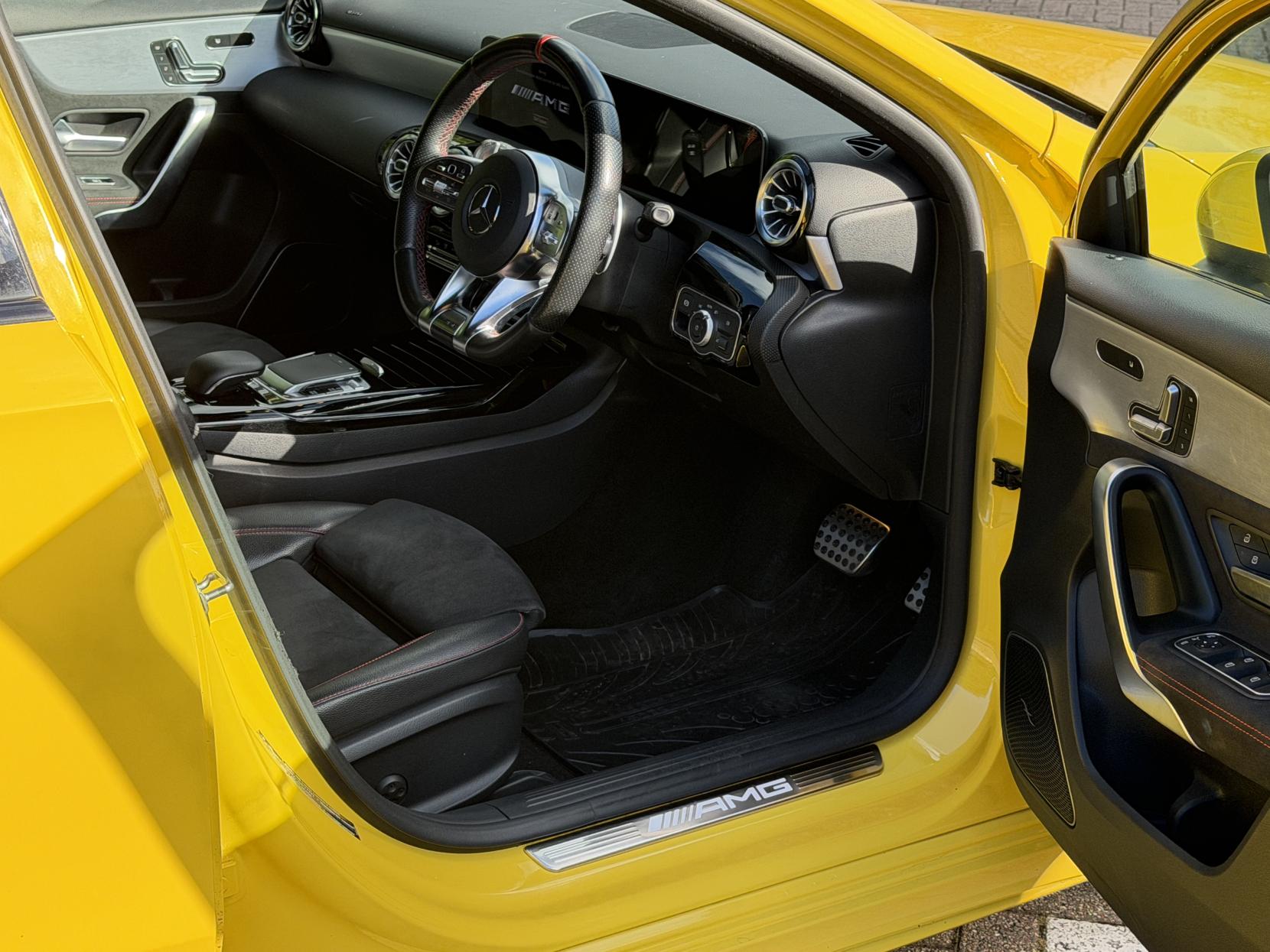 Mercedes-Benz A Class 2.0 A35 AMG (Premium Plus) Hatchback 5dr Petrol SpdS DCT 4MATIC Euro 6 (s/s) (306 ps)