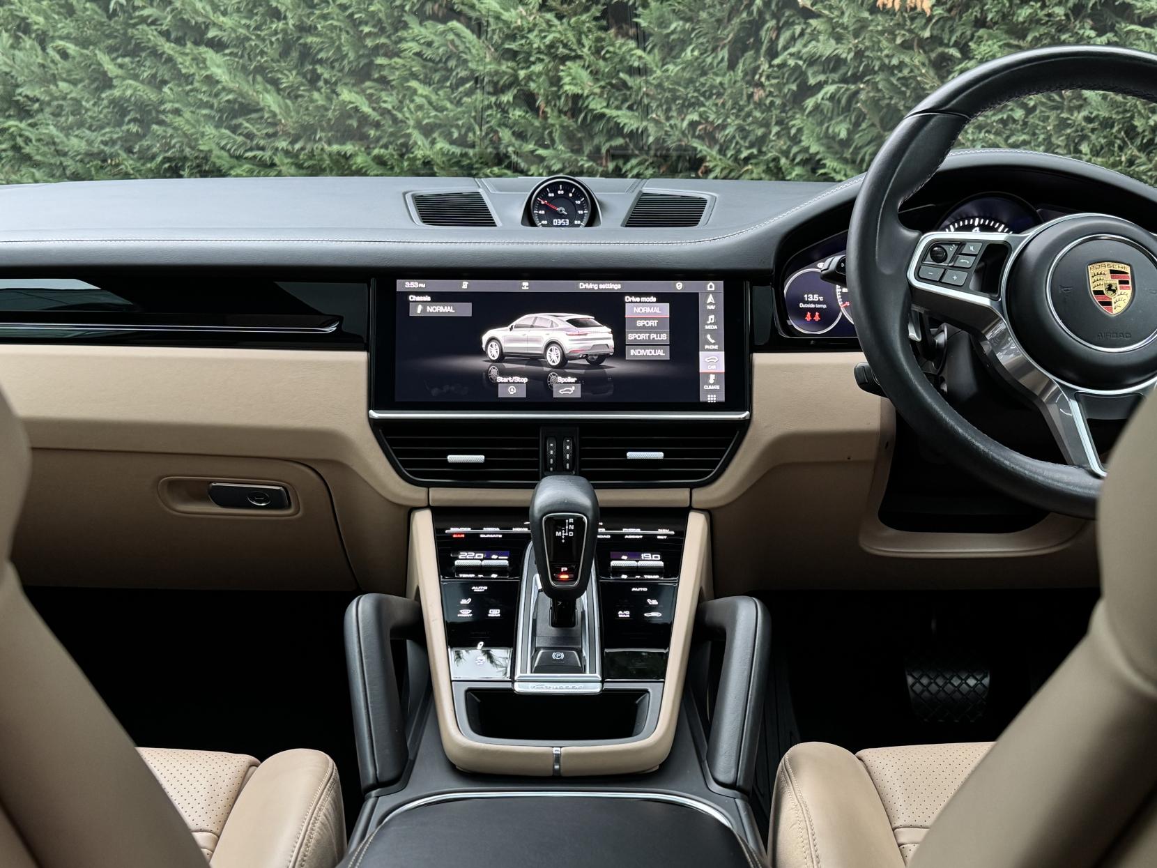 Porsche Cayenne 3.0T V6 Coupe 5dr Petrol TiptronicS 4WD Euro 6 (s/s) (340 ps)