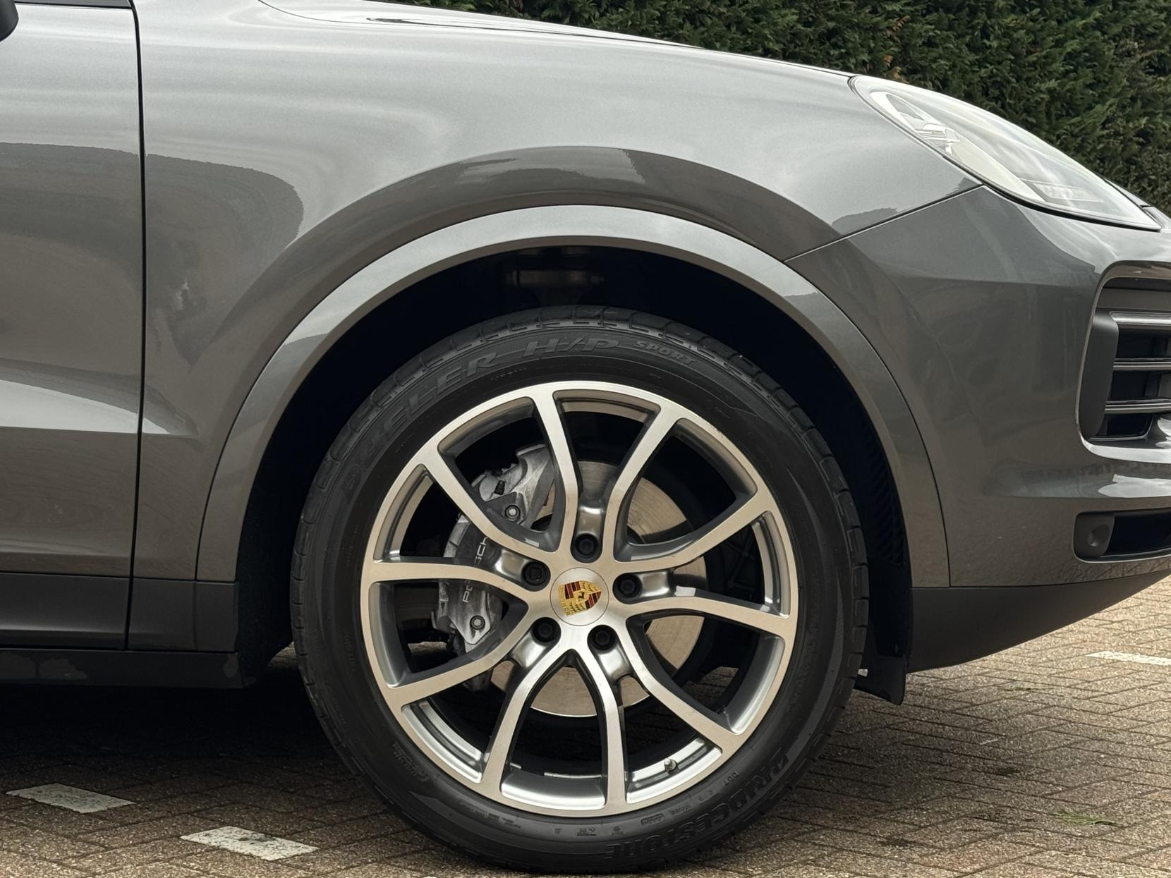 Porsche Cayenne 3.0T V6 Coupe 5dr Petrol TiptronicS 4WD Euro 6 (s/s) (340 ps)