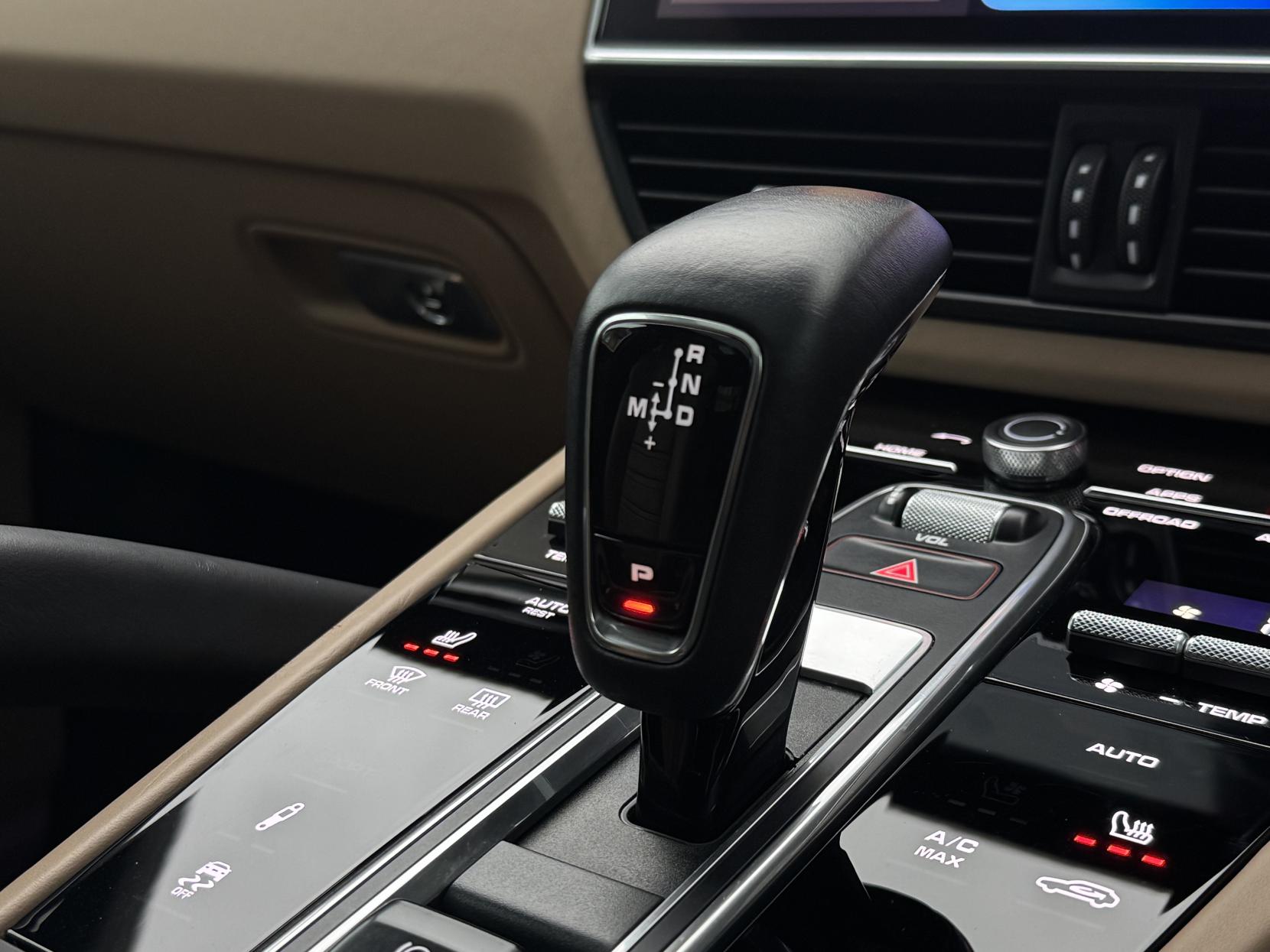 Porsche Cayenne 3.0T V6 Coupe 5dr Petrol TiptronicS 4WD Euro 6 (s/s) (340 ps)