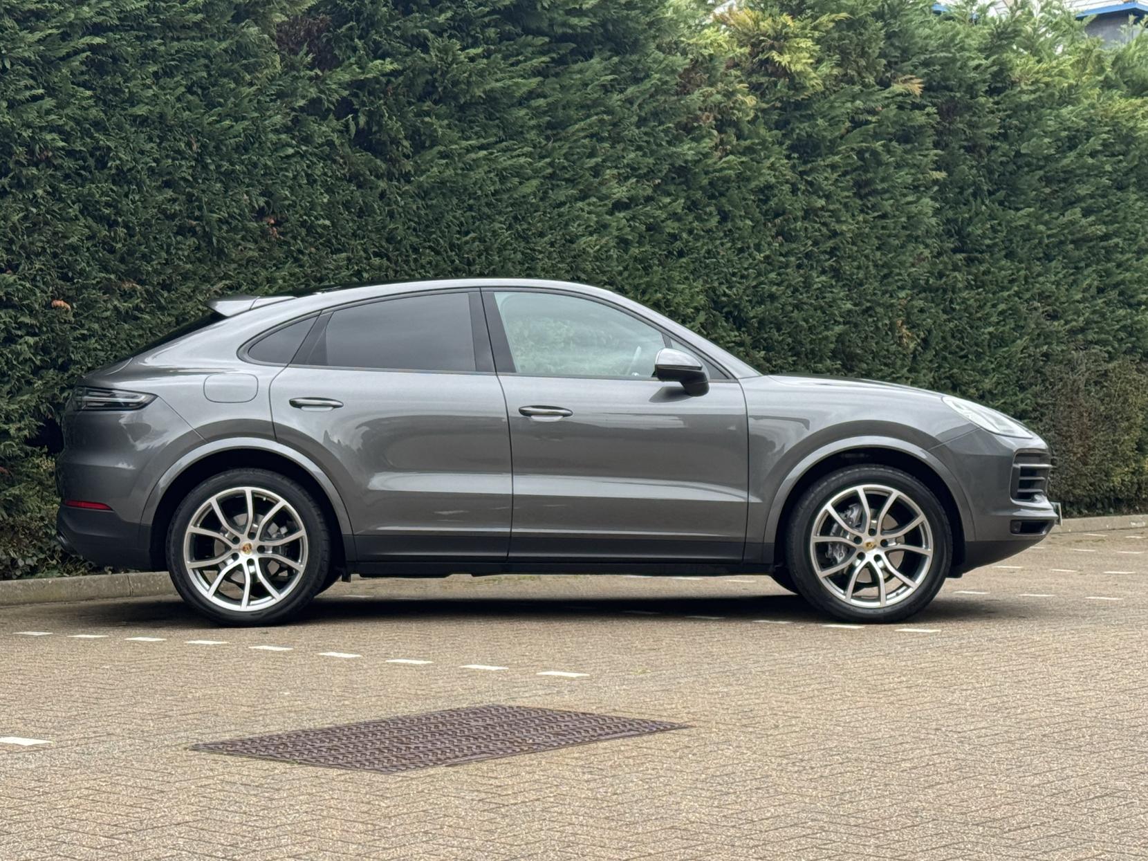 Porsche Cayenne 3.0T V6 Coupe 5dr Petrol TiptronicS 4WD Euro 6 (s/s) (340 ps)