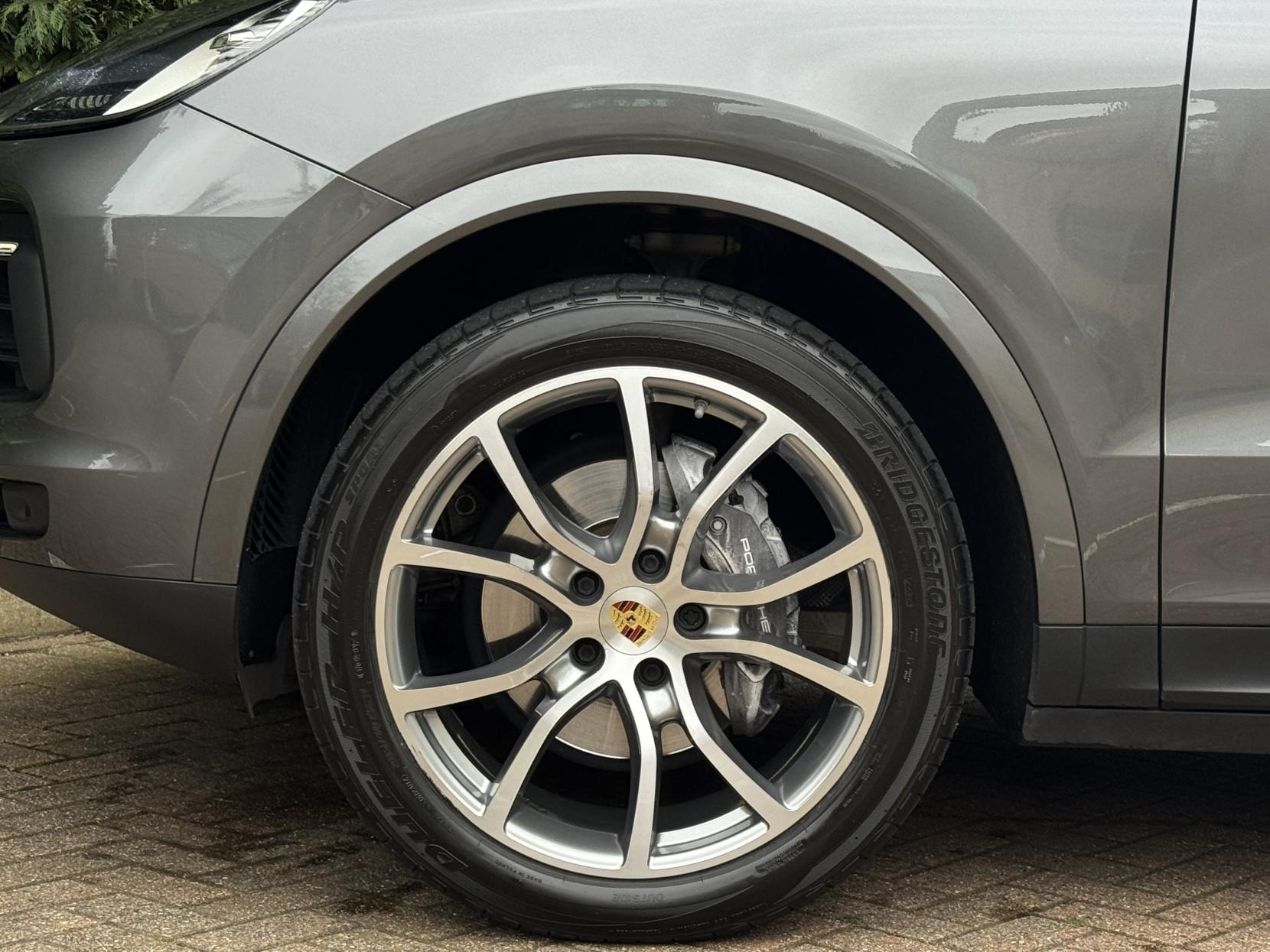 Porsche Cayenne 3.0T V6 Coupe 5dr Petrol TiptronicS 4WD Euro 6 (s/s) (340 ps)