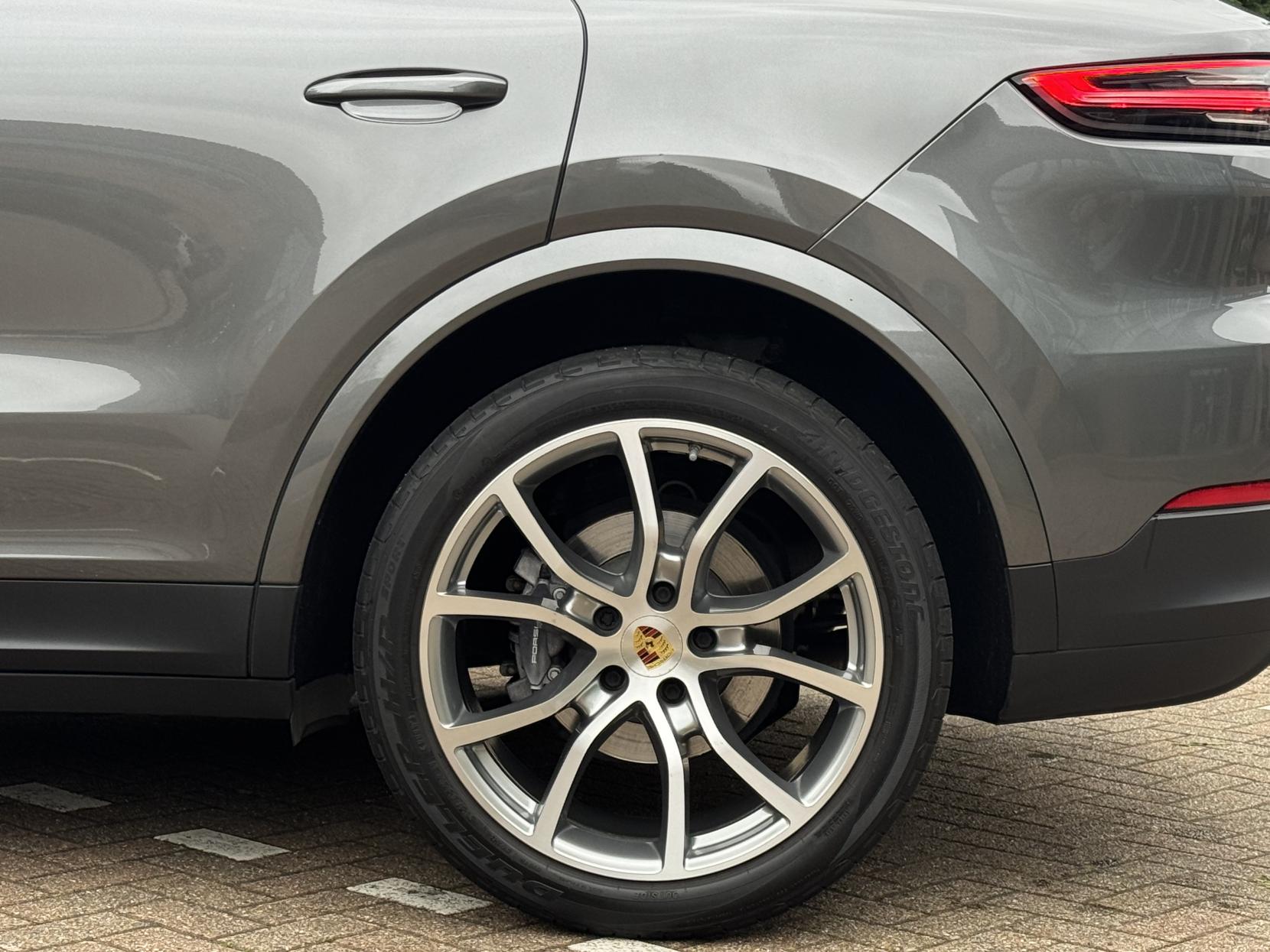 Porsche Cayenne 3.0T V6 Coupe 5dr Petrol TiptronicS 4WD Euro 6 (s/s) (340 ps)