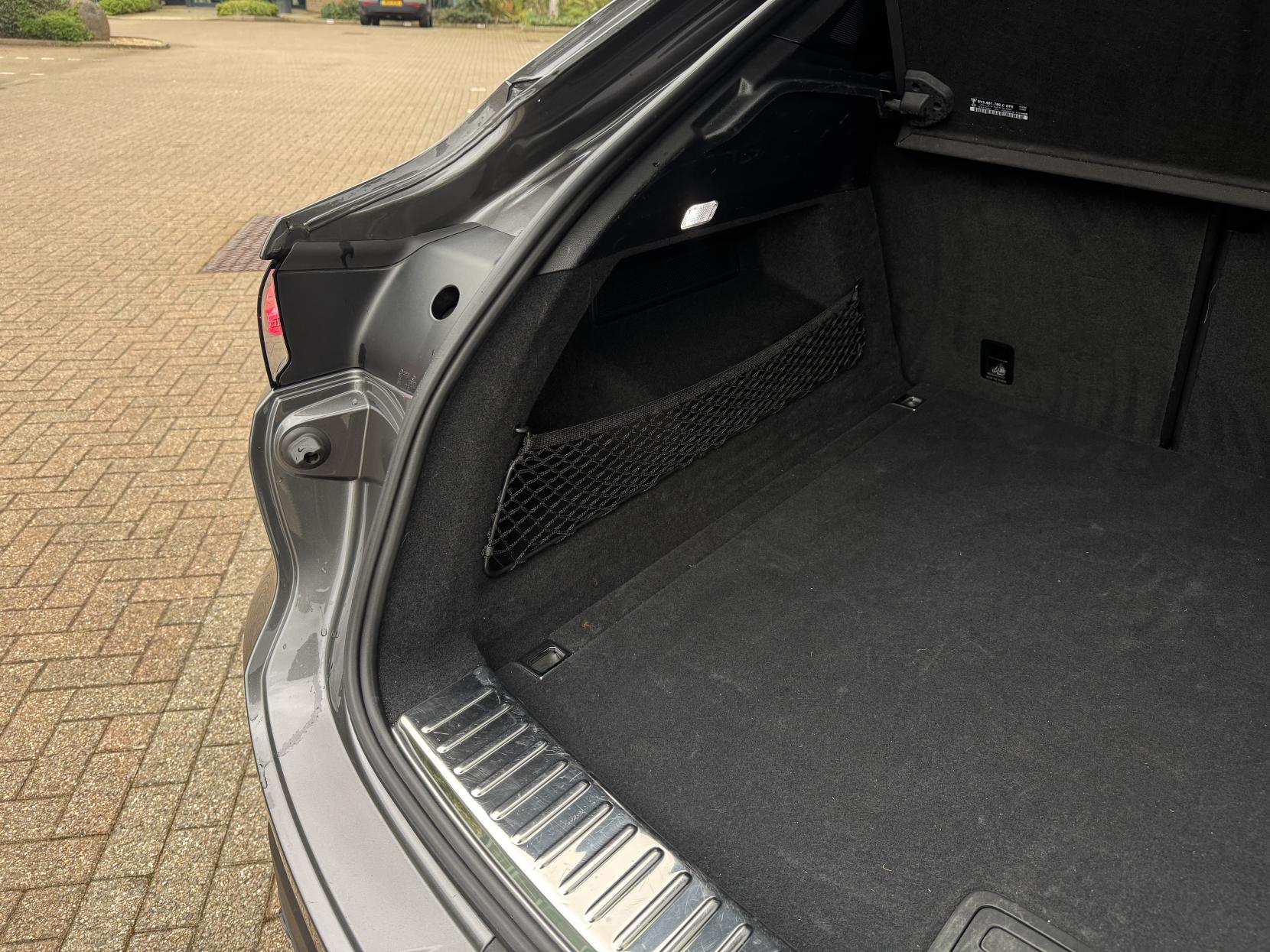 Porsche Cayenne 3.0T V6 Coupe 5dr Petrol TiptronicS 4WD Euro 6 (s/s) (340 ps)