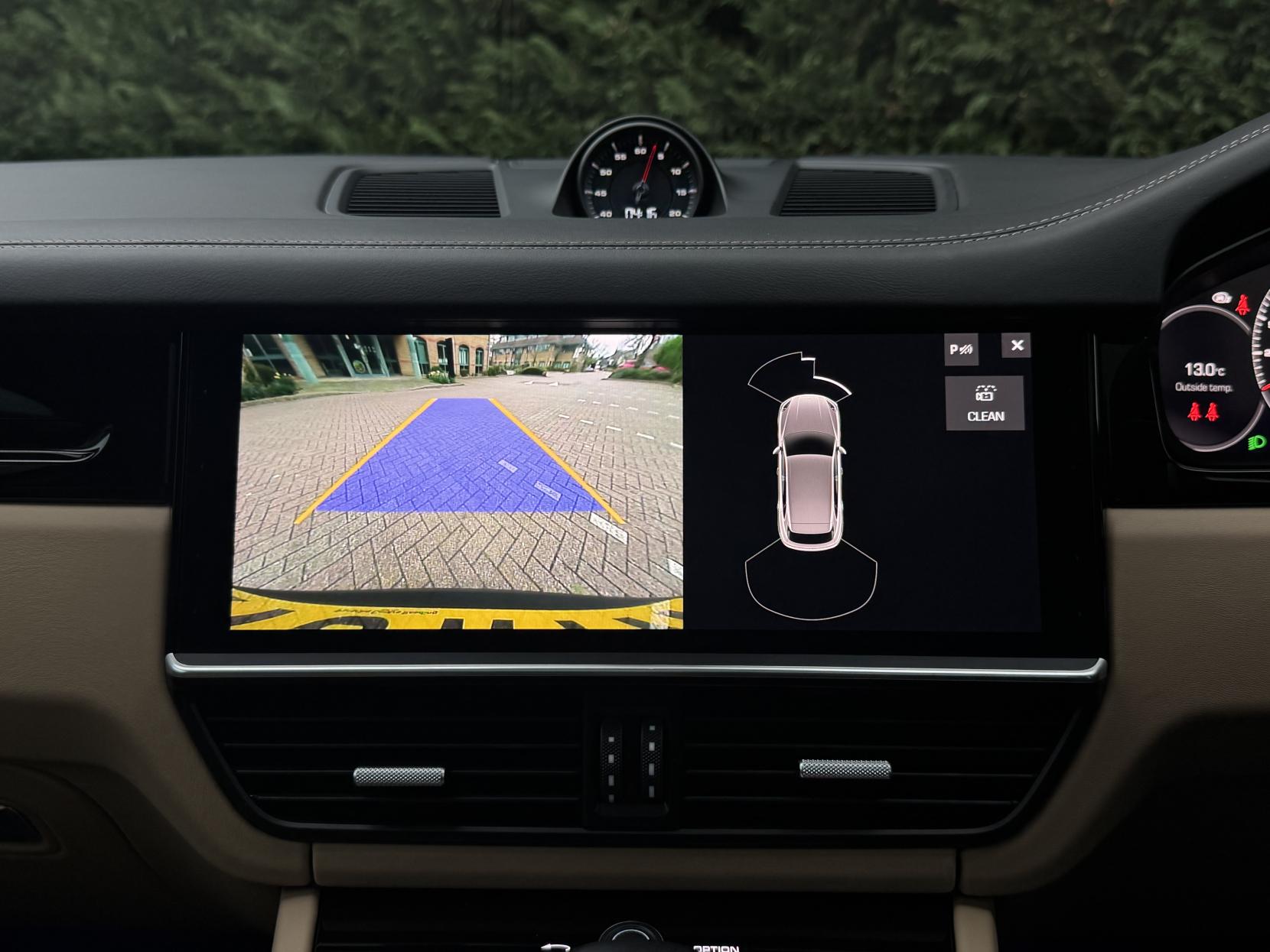 Porsche Cayenne 3.0T V6 Coupe 5dr Petrol TiptronicS 4WD Euro 6 (s/s) (340 ps)