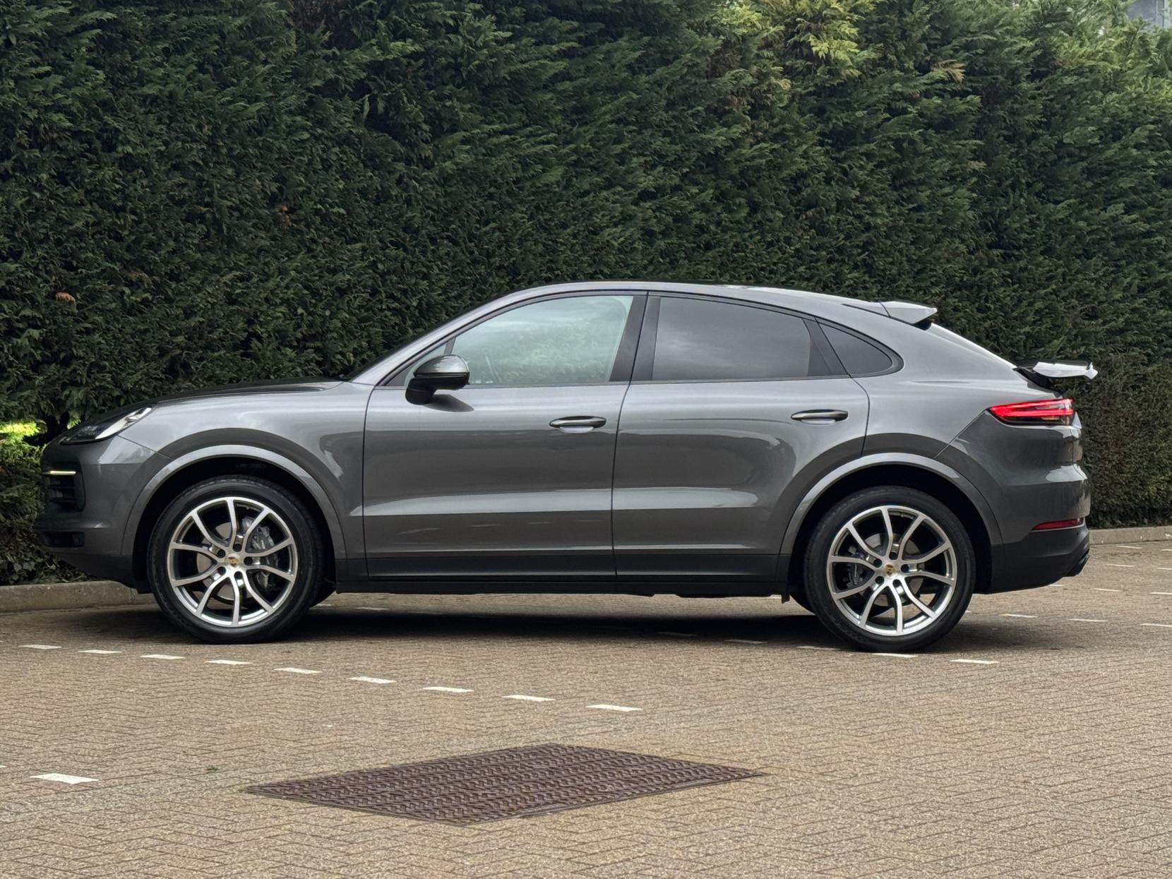 Porsche Cayenne 3.0T V6 Coupe 5dr Petrol TiptronicS 4WD Euro 6 (s/s) (340 ps)