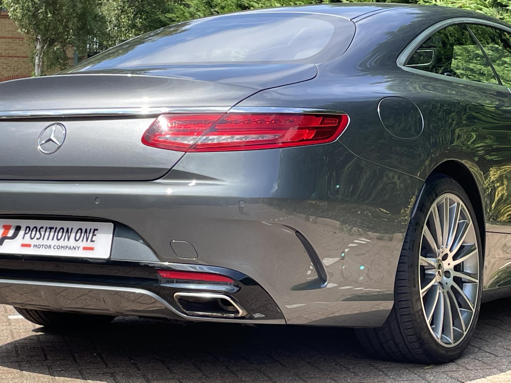 Mercedes-Benz S Class 4.7 S500 V8 AMG Line (Premium) Coupe 2dr Petrol G-Tronic Euro 6 (s/s) (455 ps)