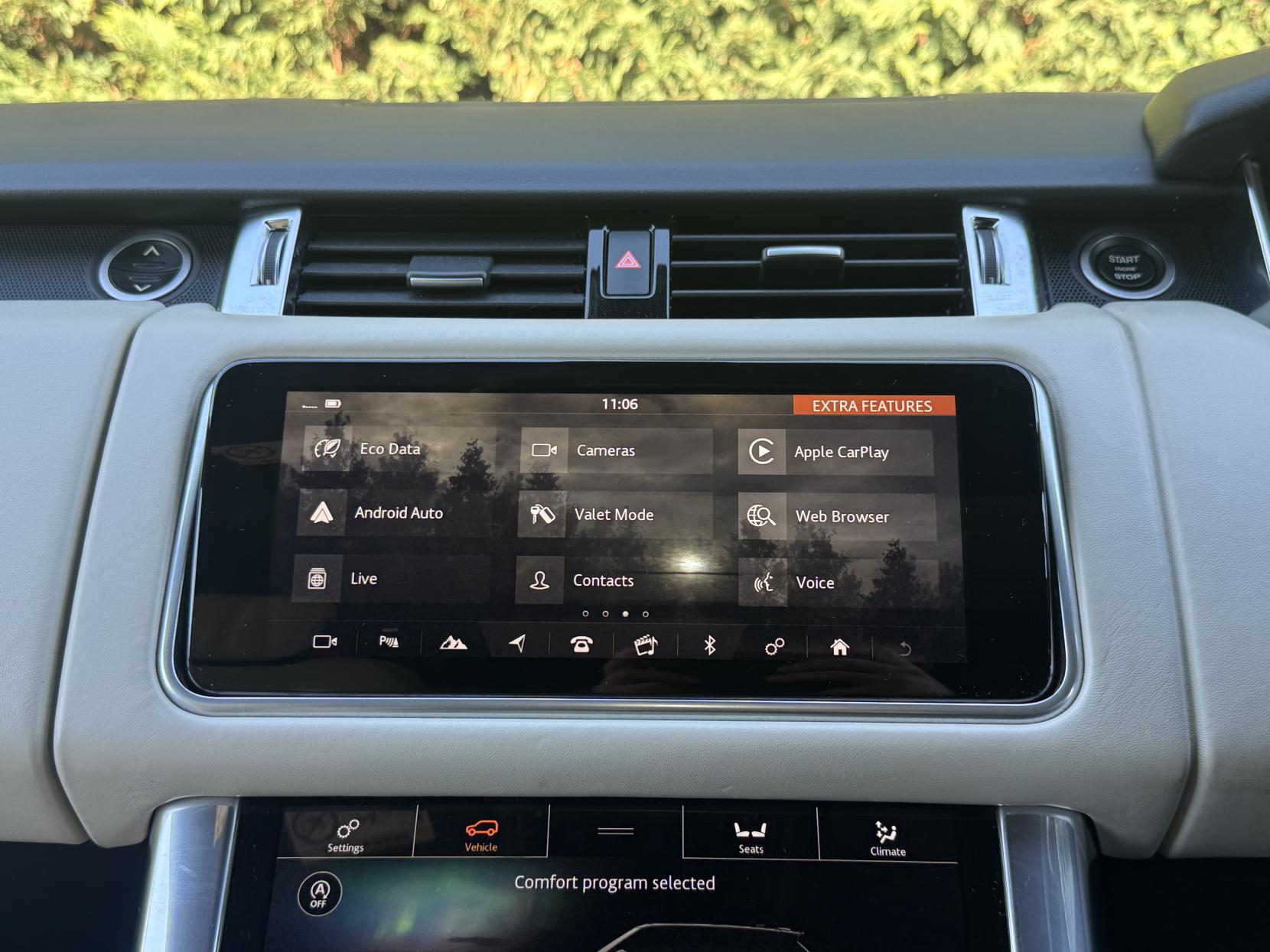 Land Rover Range Rover Sport 3.0 P400 MHEV HSE Dynamic SUV 5dr Petrol Auto 4WD Euro 6 (s/s) (400 ps)