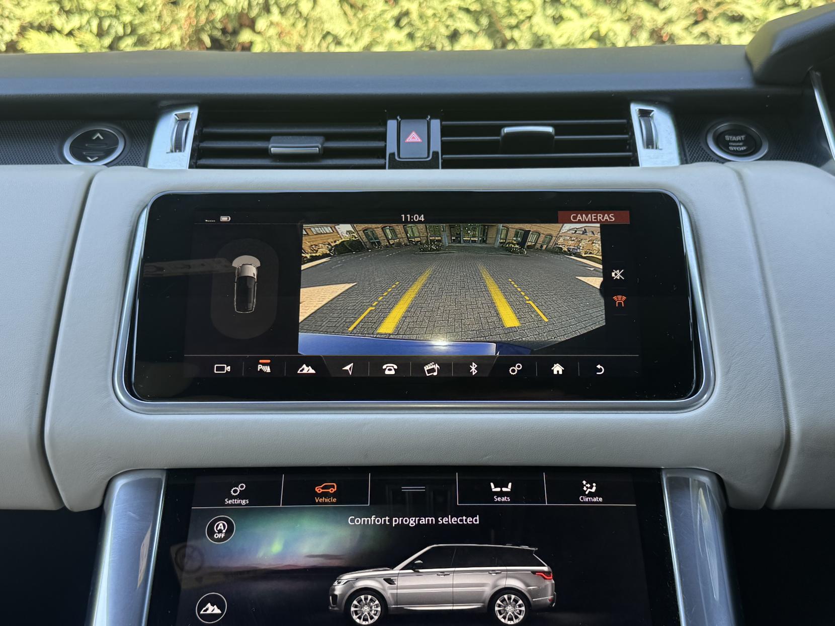 Land Rover Range Rover Sport 3.0 P400 MHEV HSE Dynamic SUV 5dr Petrol Auto 4WD Euro 6 (s/s) (400 ps)