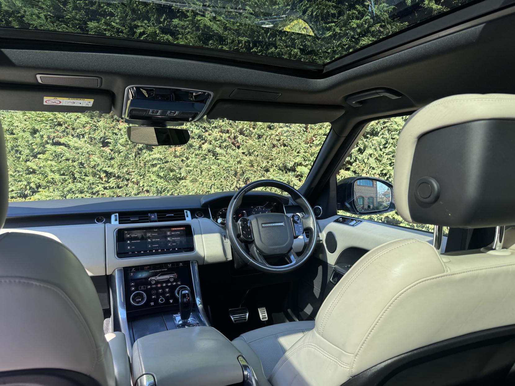 Land Rover Range Rover Sport 3.0 P400 MHEV HSE Dynamic SUV 5dr Petrol Auto 4WD Euro 6 (s/s) (400 ps)