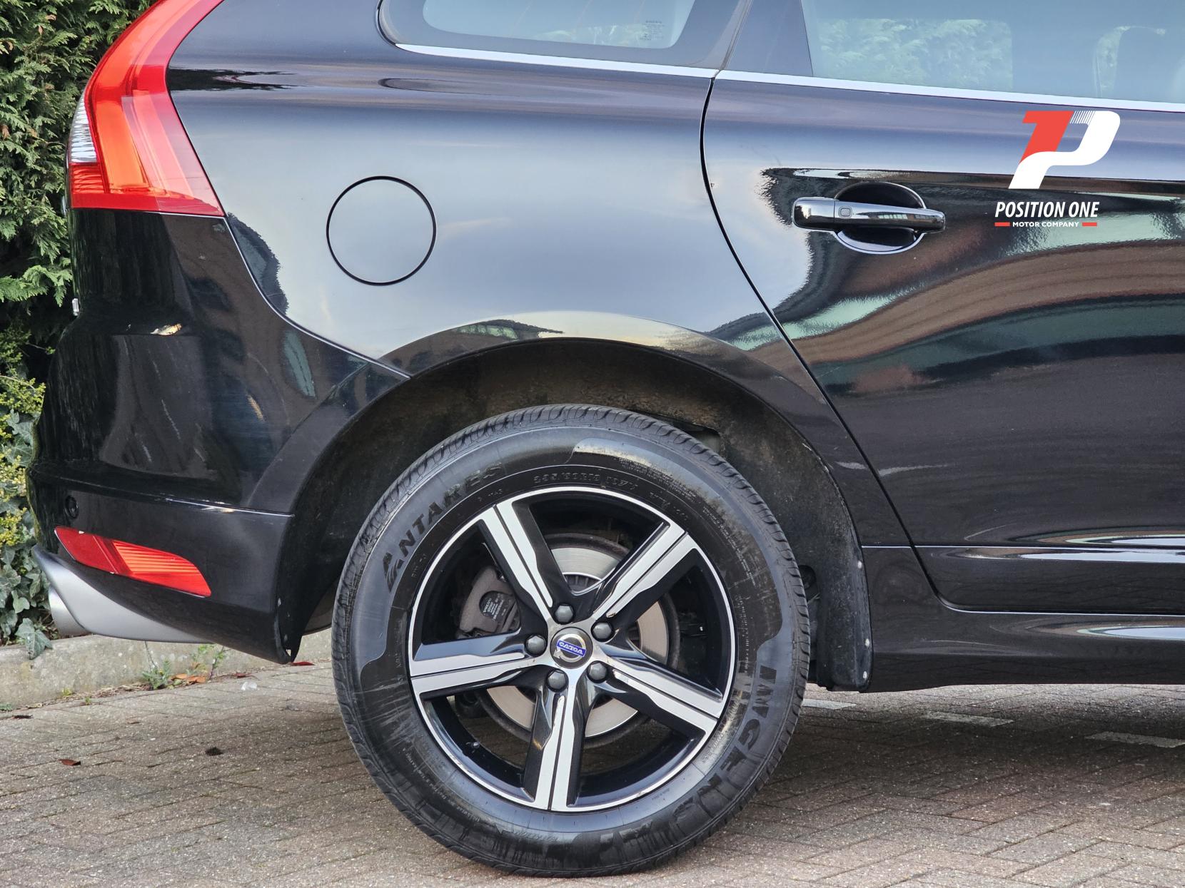 Volvo XC60 2.0 D4 R-Design Lux Nav SUV 5dr Diesel Auto Euro 6 (s/s) (190 ps)