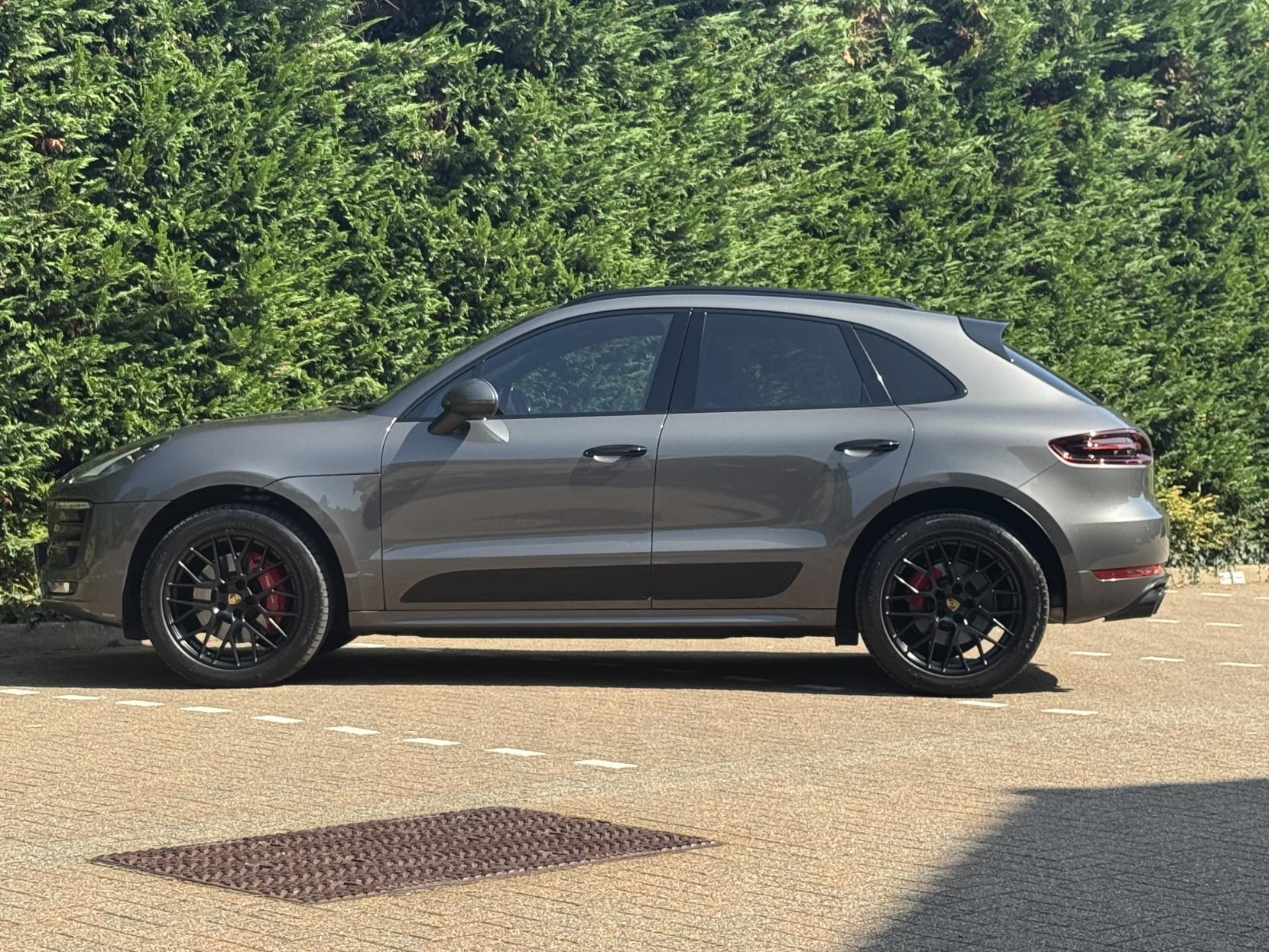 Porsche Macan 3.0T V6 GTS SUV 5dr Petrol PDK 4WD Euro 6 (s/s) (360 ps)