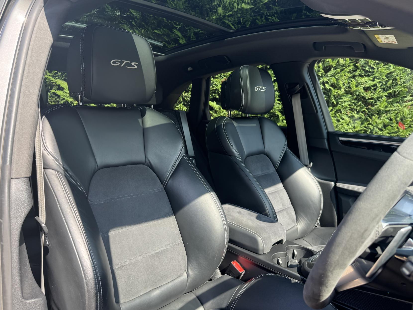 Porsche Macan 3.0T V6 GTS SUV 5dr Petrol PDK 4WD Euro 6 (s/s) (360 ps)